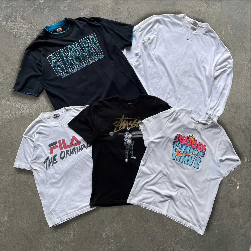 5x Branded T-Shirt Box Resell Europe